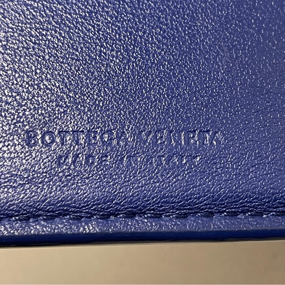 Bottega Venetta bifold wallet - Picture 13 of 14